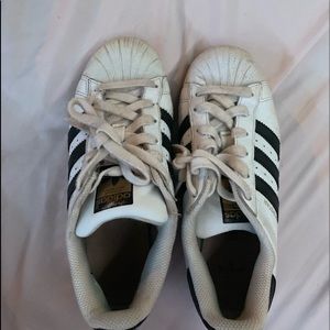 ADIDAS superstar tennis shoes